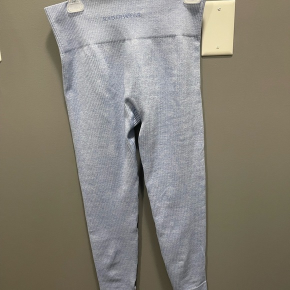 Ryderwear work out leggings - Picture 2 of 3